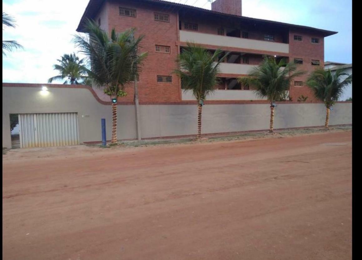 Apartamento Pertinho Do Beach Park アキラス エクステリア 写真